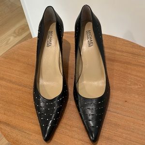 Michael Kors pumps
